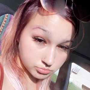 Meet your Posher, Kelcy